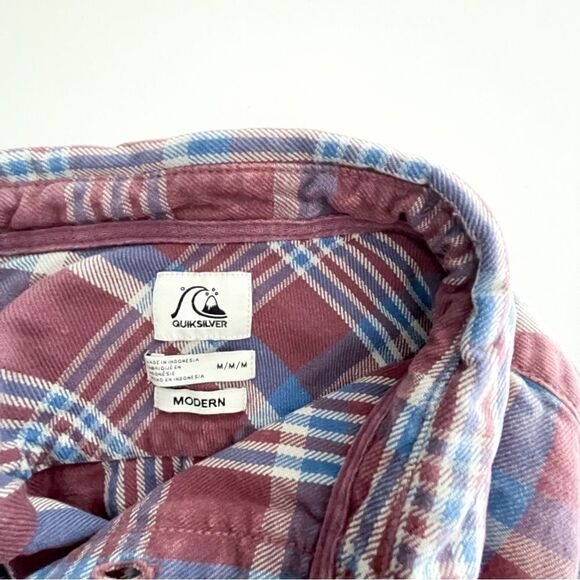 Quiksilver Modern Shirt Plaid  Red Blue Button Up Men's M - Picture 10 of 10